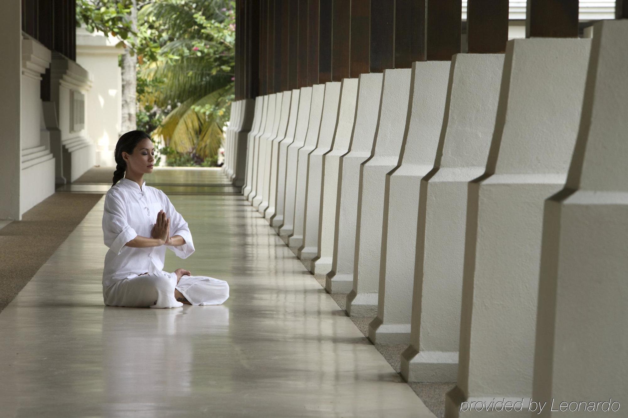 Tanjong Jara Resort, Terengganu - A Small Luxury Hotels Of The World Dungun Exterior photo A woman meditating at the Four Seasons Hotel, Mumbai, India