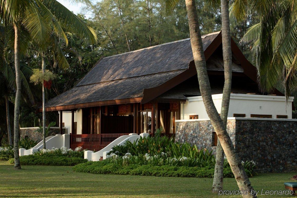 Tanjong Jara Resort, Terengganu - A Small Luxury Hotels Of The World Dungun Exterior photo A villa at the resort