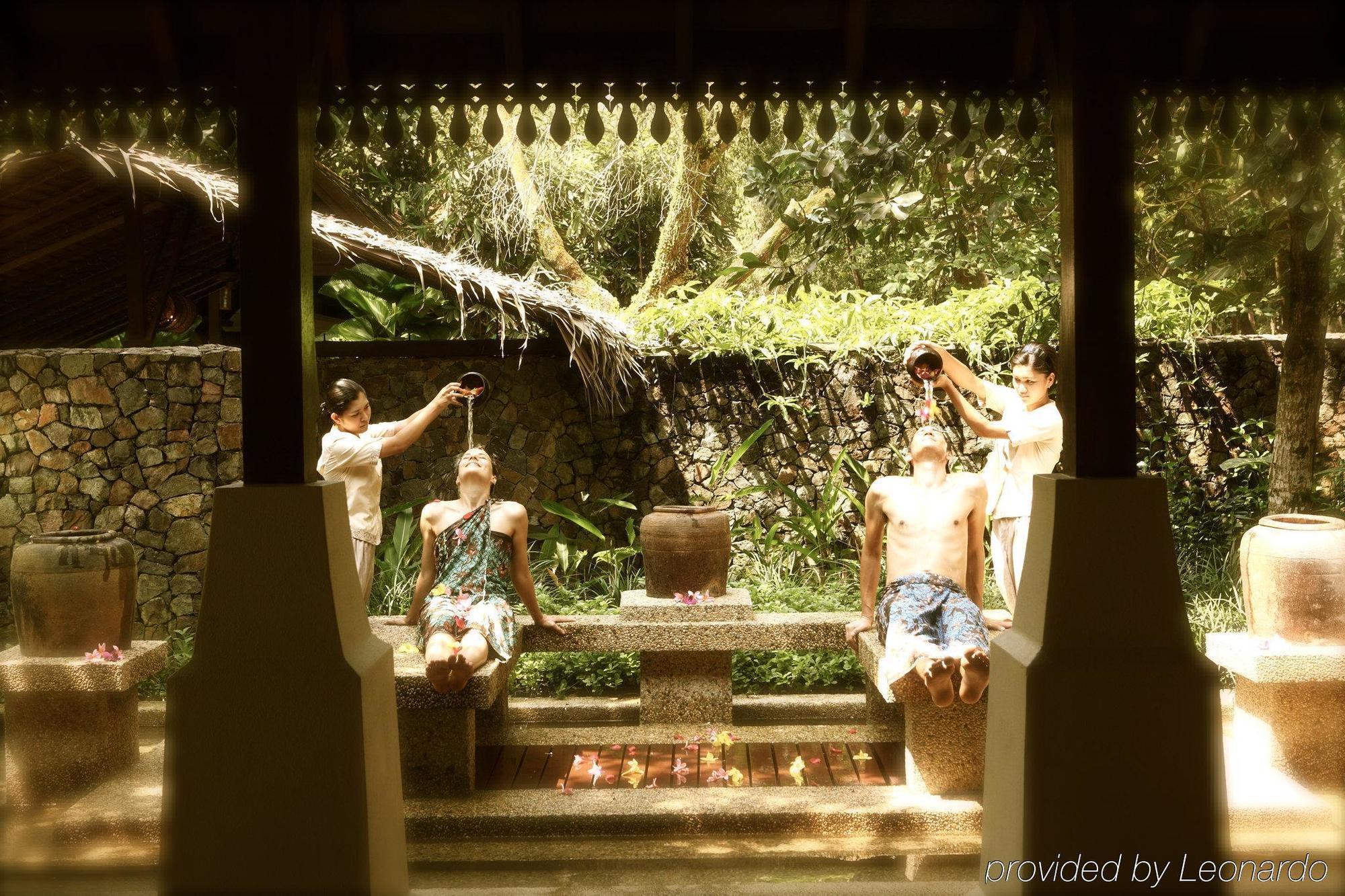 Tanjong Jara Resort, Terengganu - A Small Luxury Hotels Of The World Dungun Facilities photo The resort's spa