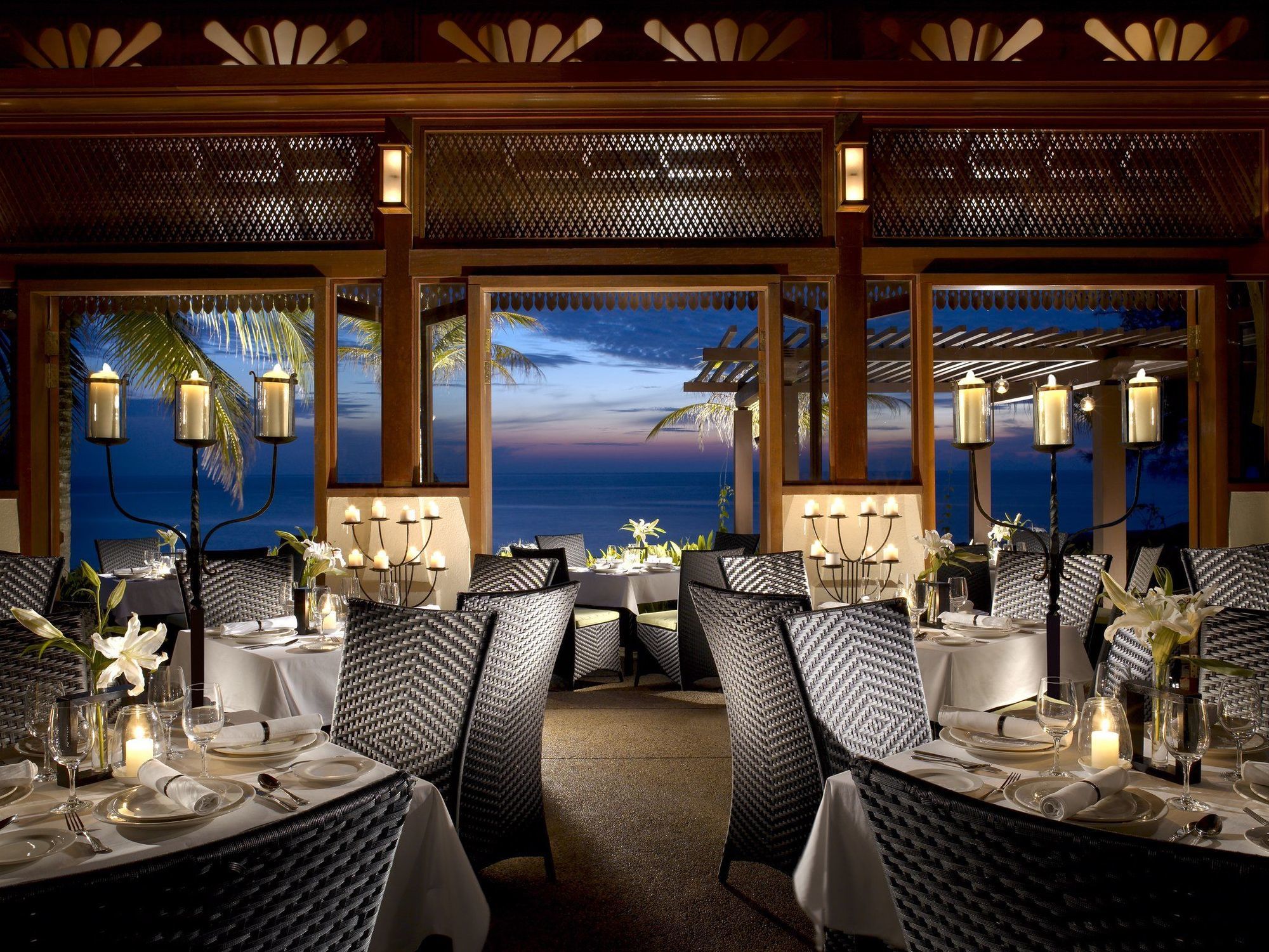 Tanjong Jara Resort, Terengganu - A Small Luxury Hotels Of The World Dungun Restaurant photo The Beach Club at The Four Seasons Resort Maui