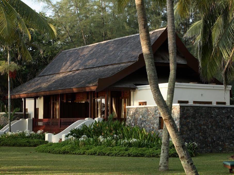 Tanjong Jara Resort, Terengganu - A Small Luxury Hotels Of The World Dungun Exterior photo A villa at the resort